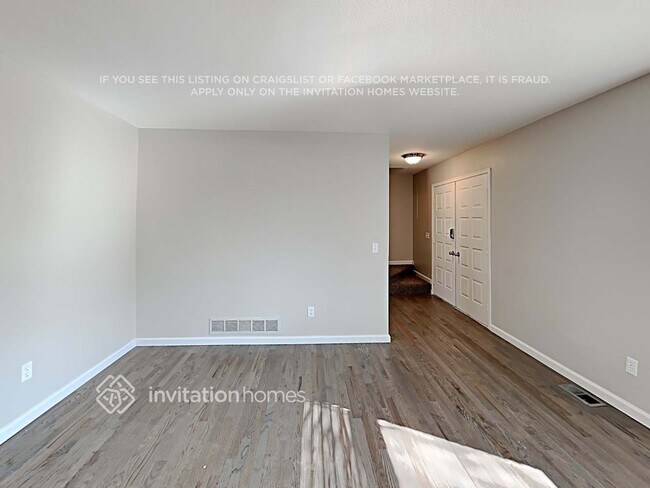 Photo - 2565 E 101st Ct