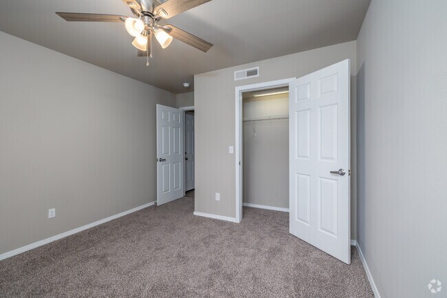 3BR, 2BA - 1130SF - Bedroom 1