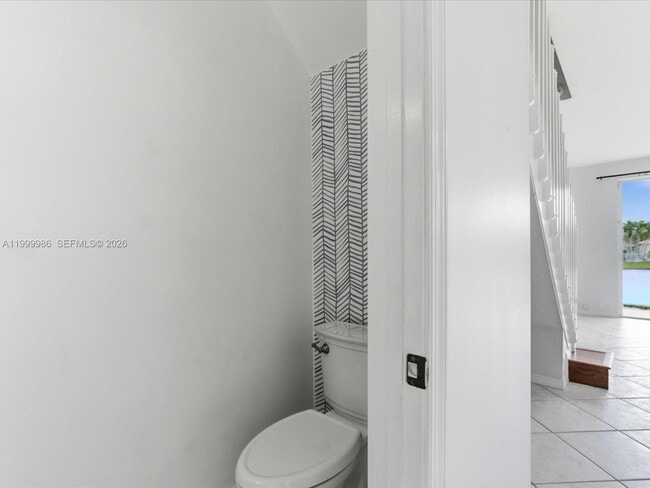 Photo - San Simeon Circle, Weston, FL 33331 - 4 BR 2.5 BA townhouse