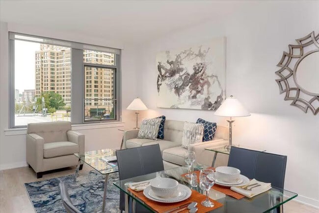 Building Photo - 400 Army Navy Dr Rental