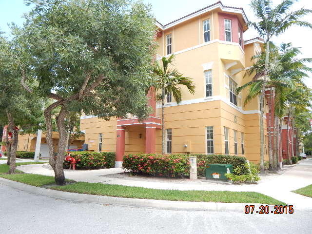 Building Photo - 2609 Shoma Dr