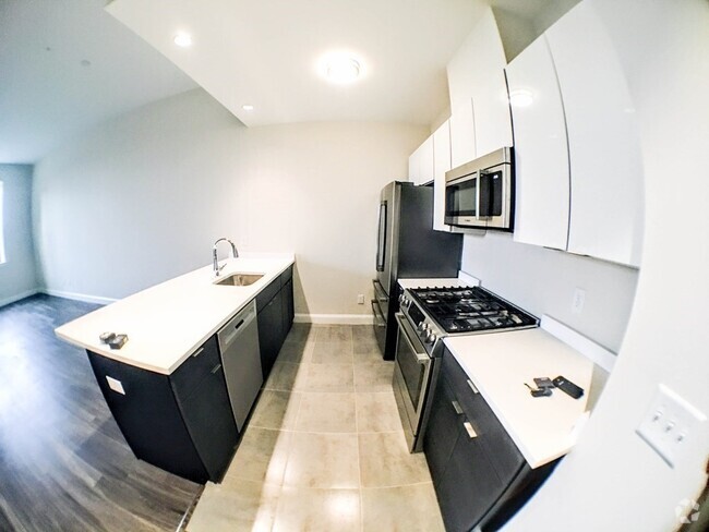 Building Photo - 1022 Hancock St Unit 207 Rental
