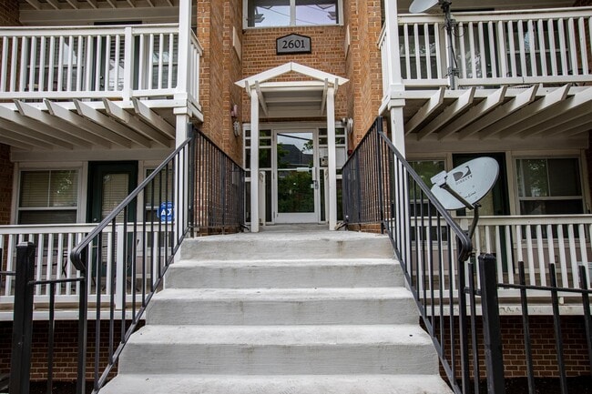 Photo - Charming 2 BR/2 BA Condo in Barry Farms!