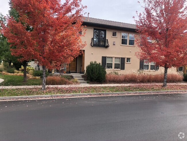 Building Photo - Incredible Central Park (Stapleton) 2 bedr... Rental