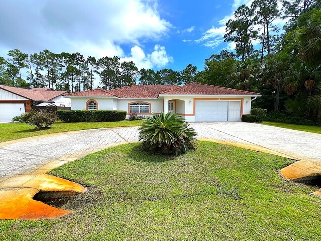 Photo - 106 Point of Woods Dr