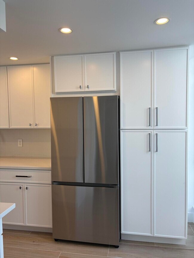 Photo - 2404 Bridgewood Dr