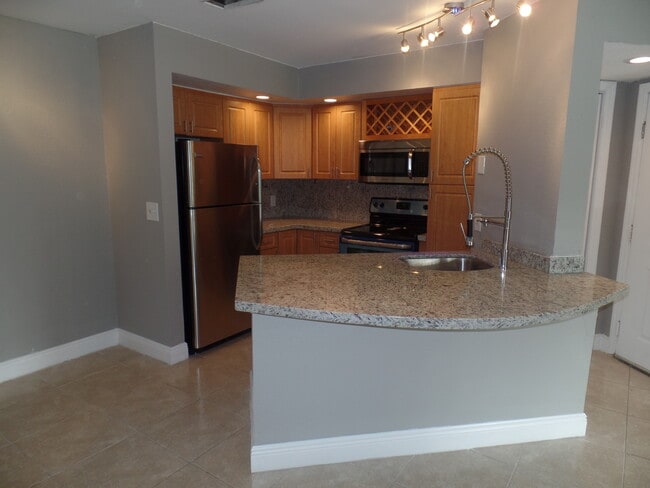 Photo - 3350 Pinewalk Dr N Unit 1415