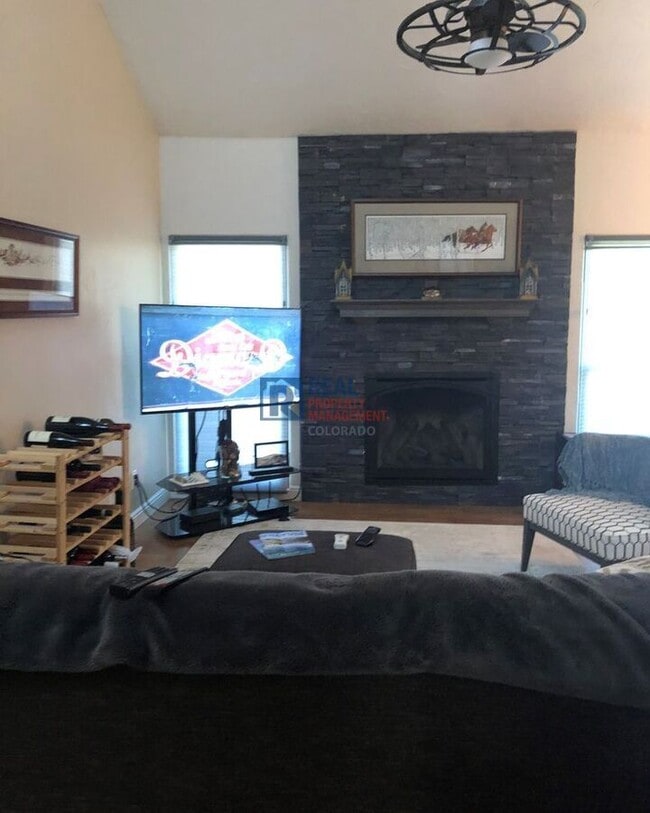 Photo - 6474 Pinewood Dr