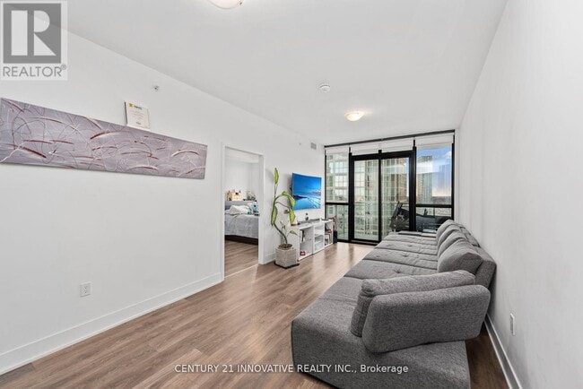 Photo - 2908-2907 Highway 2504 Unit 2504