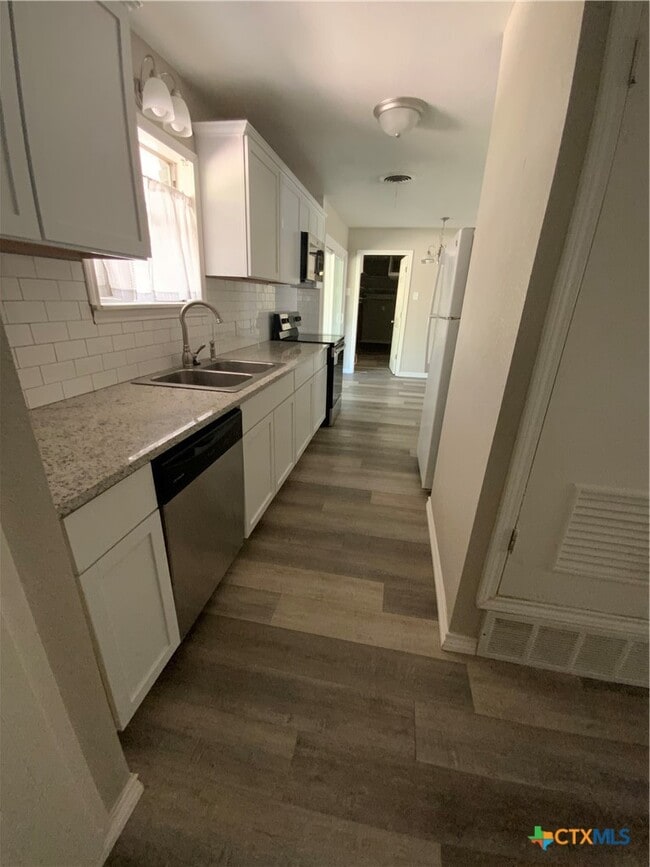 Photo - 2016 S 11th St