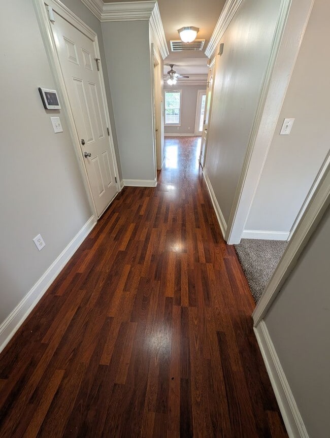 Photo - Half off first full month rent move in special!