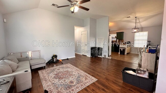 3609 Green Apple Pl