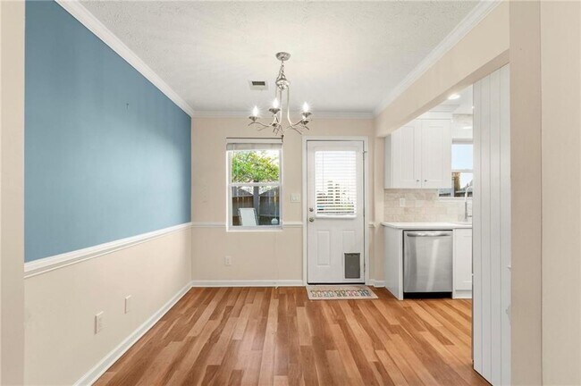 Photo - 245 Winding River Dr
