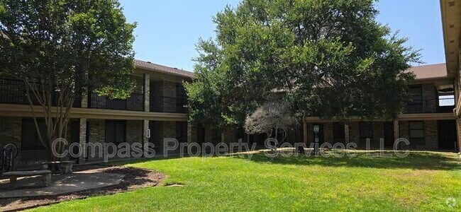 Building Photo - 1214 Baylor Ave Unit 1214 Baylor #102 Rental