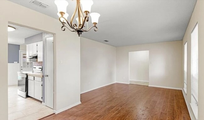 Photo - 7013 Powderhorn Ct