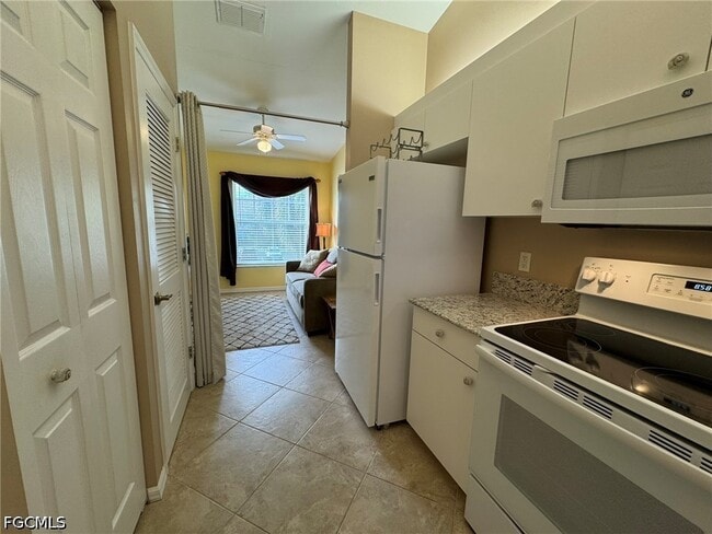 Photo - 14501 Daffodil Dr Unidad 1207