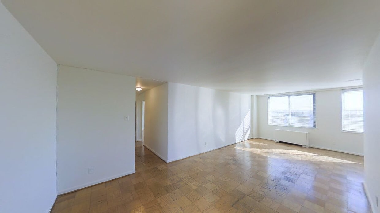 Photo - Robin Towers Apartments
