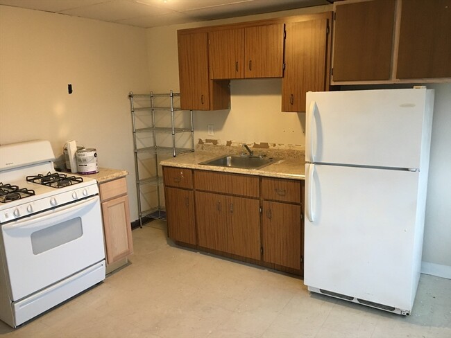 Photo - 314 Meridian St Apartment Unit 3