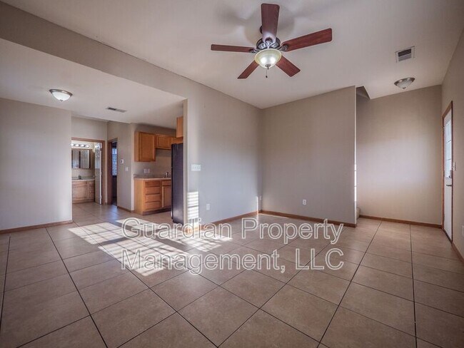 Photo - 506 N Buchanan St