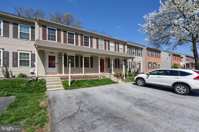 Photo - 604 Rockwood Dr