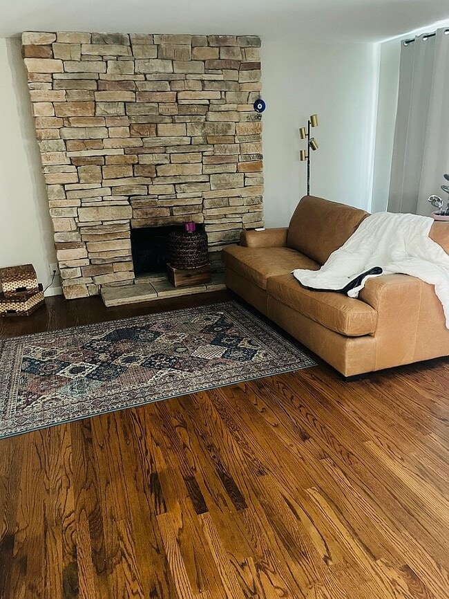 Photo - 1708 Bockman Rd House