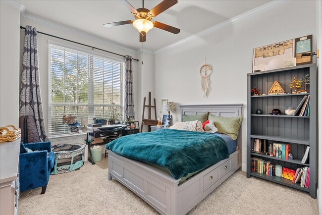 Building Photo - 1636 Longwood Glen Ln