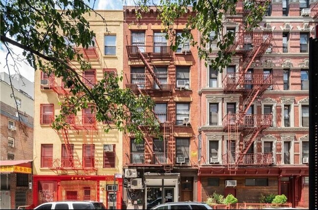 148 Baxter St Unit SI ID1595358P