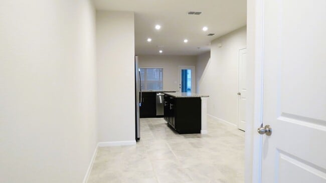 Photo - 271 Blueberry Ln