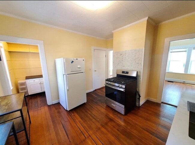 Photo - 32 Claremon St Unit 1