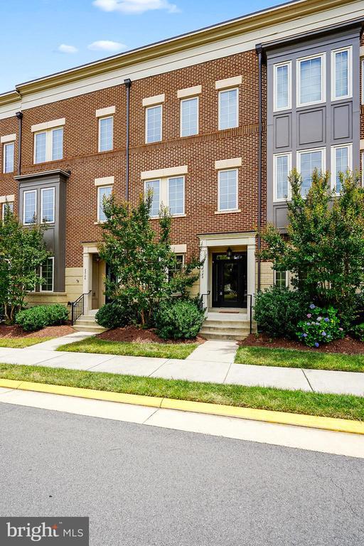 Photo - 22788 Sagamore Square Townhome