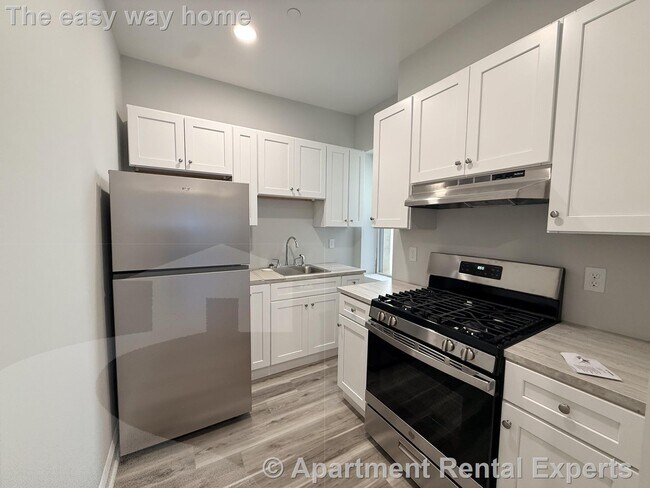 Photo - 74 Kirkland St Unidad #1