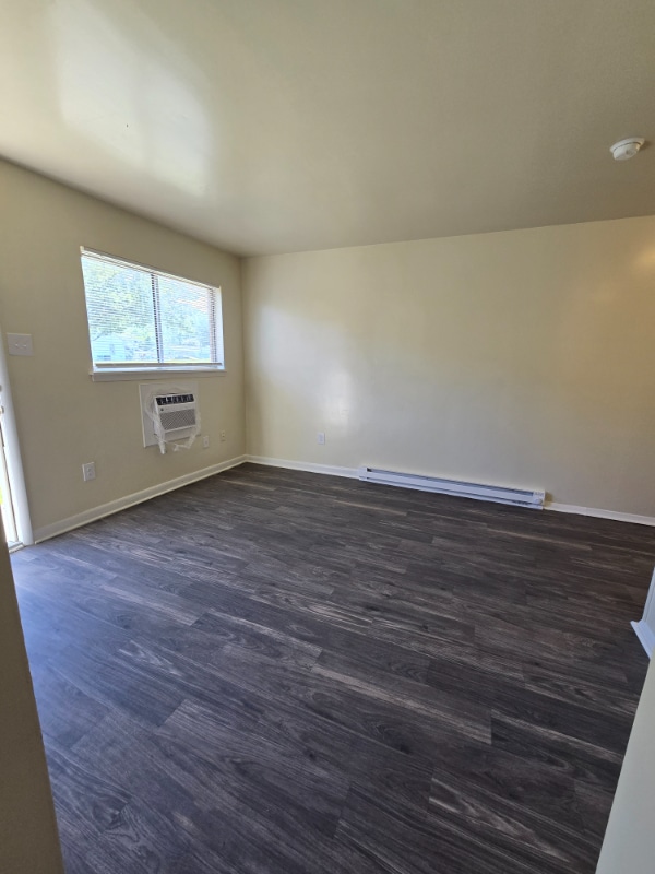 Photo - 1814 Williamsburg Rd Unit 10