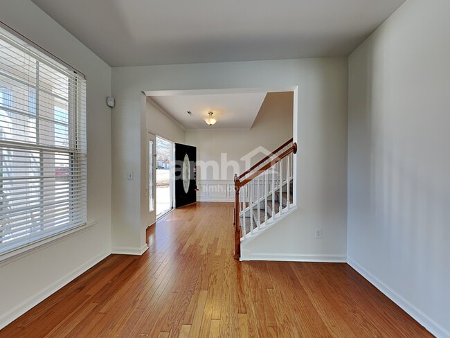 Photo - 8 Red Jonathan Ct