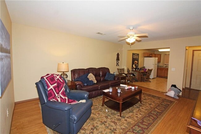 Photo - 4105 SW Chasestone Ave