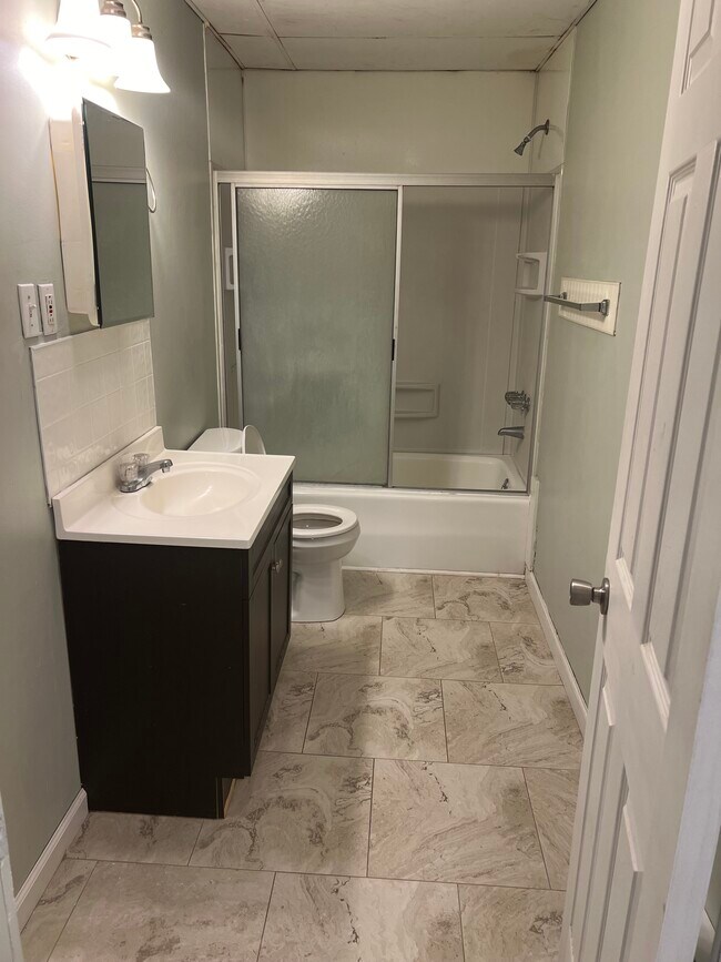 85 Milton Ave Apartments Unit 3 Ballston Spa, NY