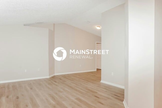 Photo - 4 Bedroom Pet-Friendly Home in Palm Bay, F...