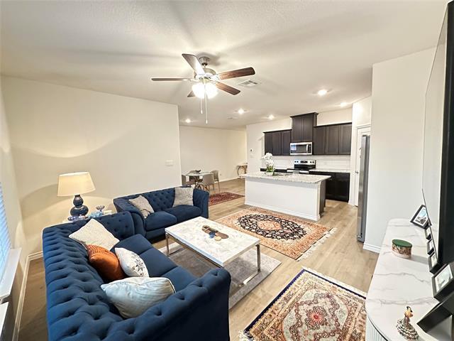 Building Photo - 809 Lone Rock Dr