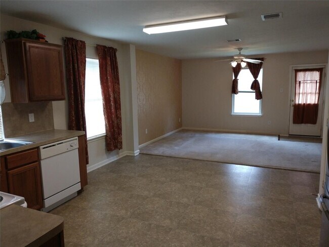 Photo - 19122 Yellow Thrush Dr