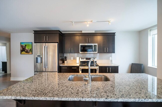 Photo - 15 Kings Wharf Pl Unit ID1223036P