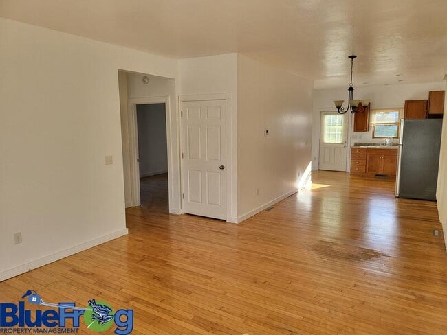 Photo - 708 Chicago St