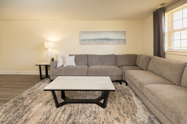 Hyde Park Apartments