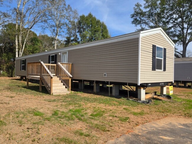 Photo - 6500 Mccrary Rd Ext