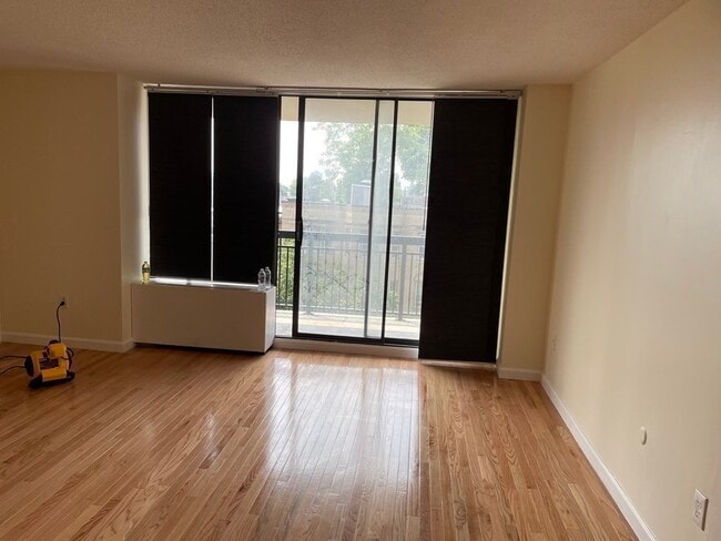 Photo - 60 Longwood Ave Unit 410