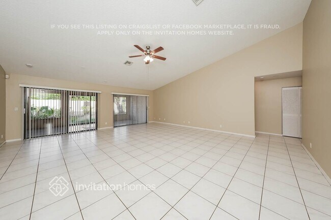 Photo - 301 SW 27th Ave