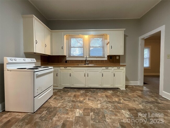 Photo - 607 Forest Ave