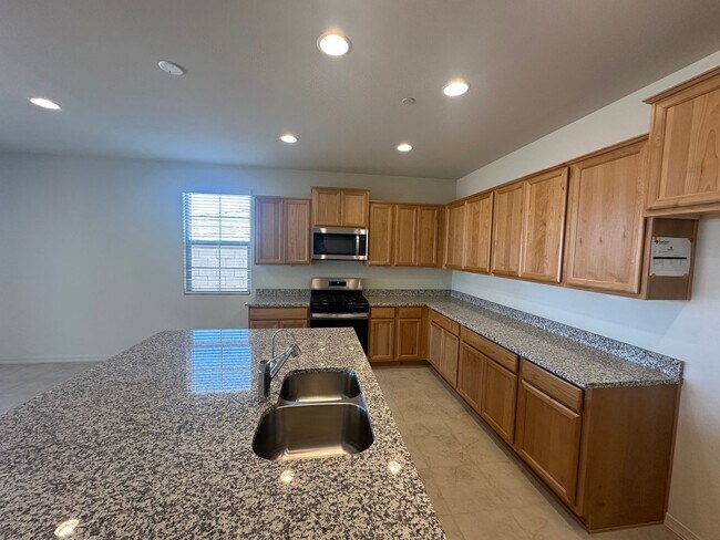 Photo - BRAND NEW ++ 2026 BUILT PEORIA HOME ++ 4 BED + DEN, 3 BATH ++ POOL