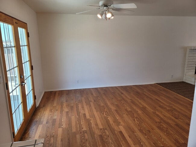 Photo - 9230 Karen Ave