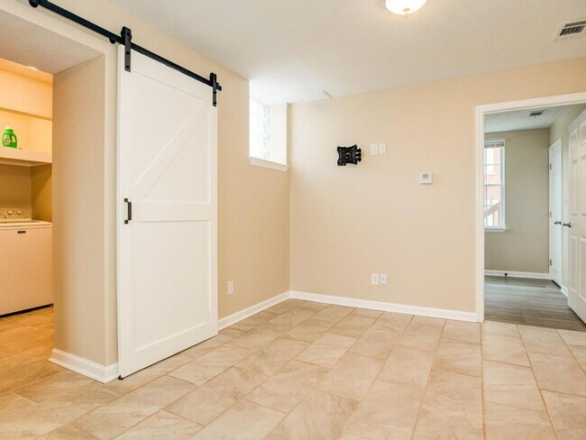 Photo - 160 W Madison St Unit 160 West Madison  2