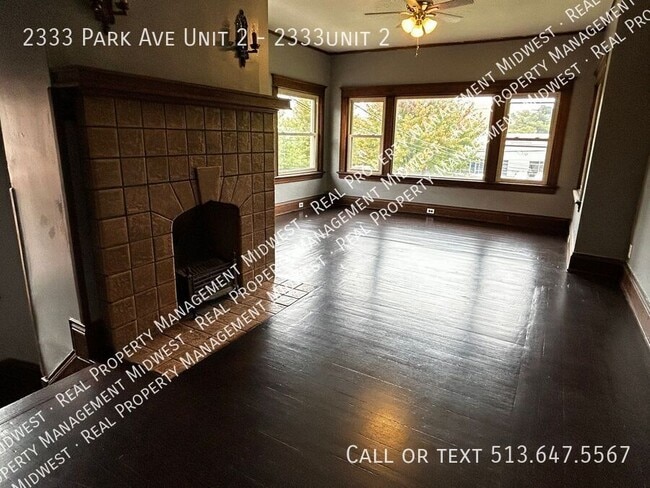 Photo - 2333 Park Ave Unit 2333 2