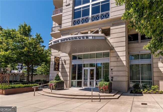 Photo - 1820 Peachtree St NW Unidad 1111